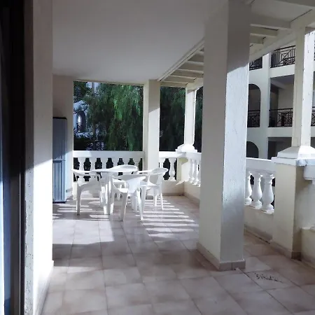 One Bedroom With Large Balcony *